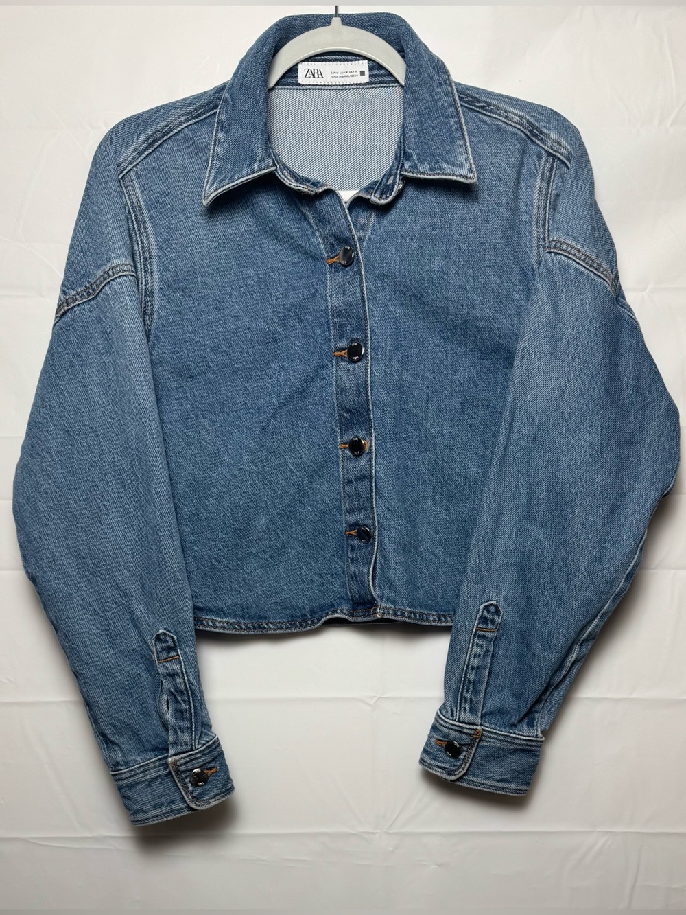 ZARA Women’s Cropped Mid Blue Denim Button-Front Cotton Shirt Jacket, Sz M. NWOT